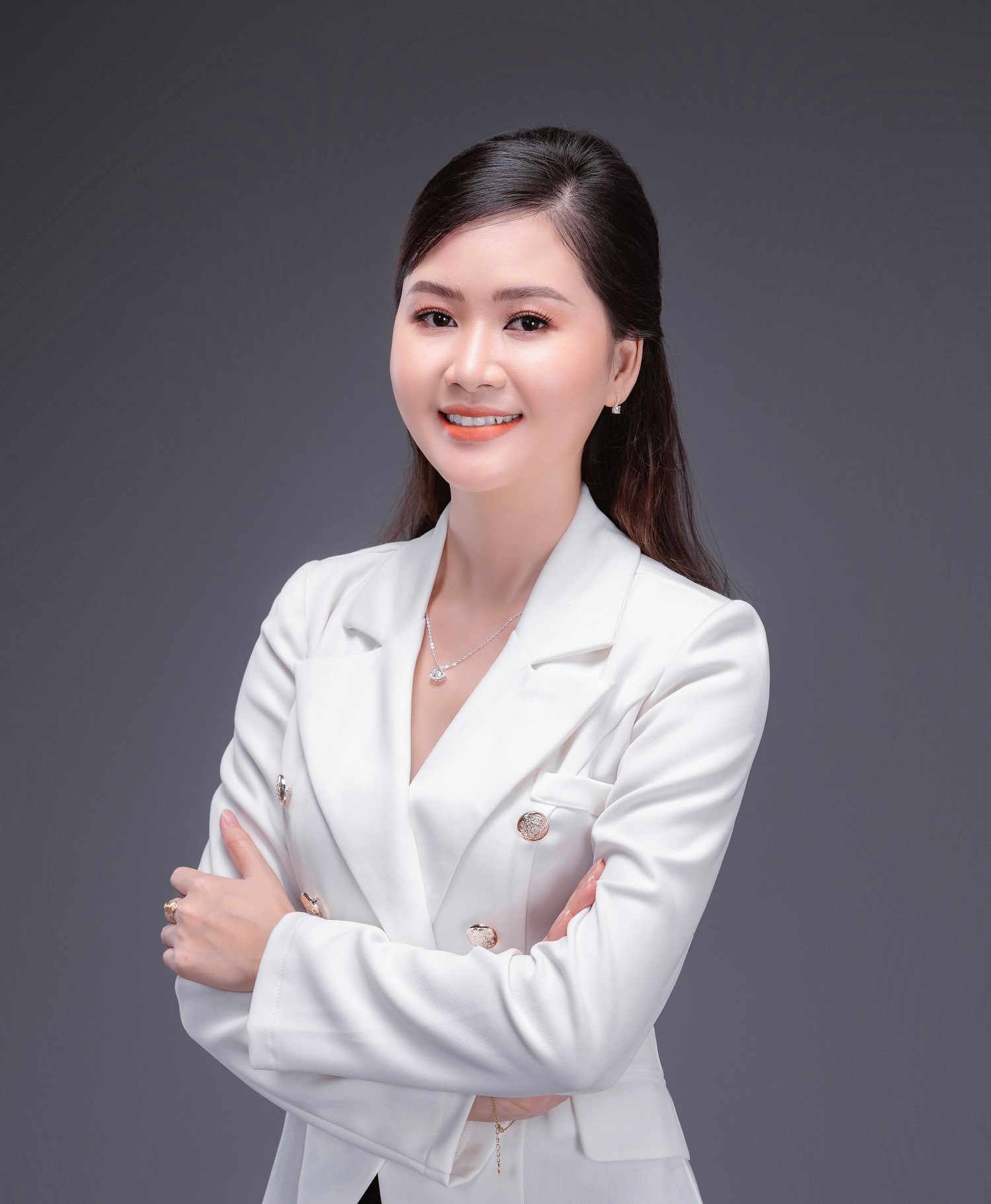 Founder & CEO Hana Ngo