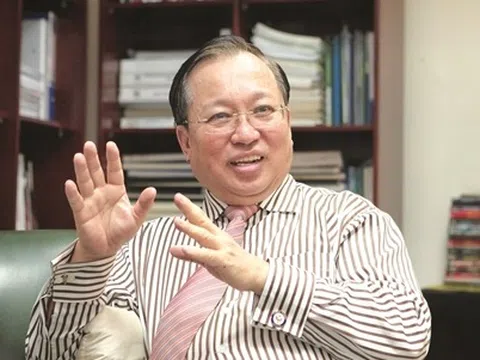 GS Hà Tôn Vinh: Muốn chuyển đổi số, phải "khởi nghiệp" lại