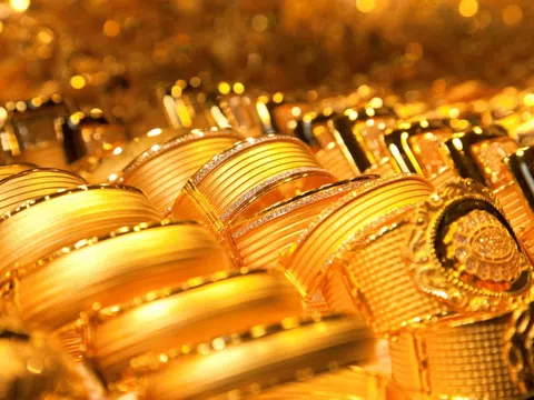 Giá vàng hôm nay (23/11): Tiếp tục giảm theo giá vàng thế giới