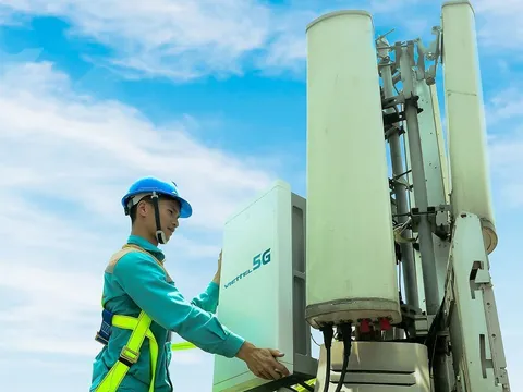 Trạm phát 5G - Thách thức về an toàn bức xạ điện từ khi triển khai?
